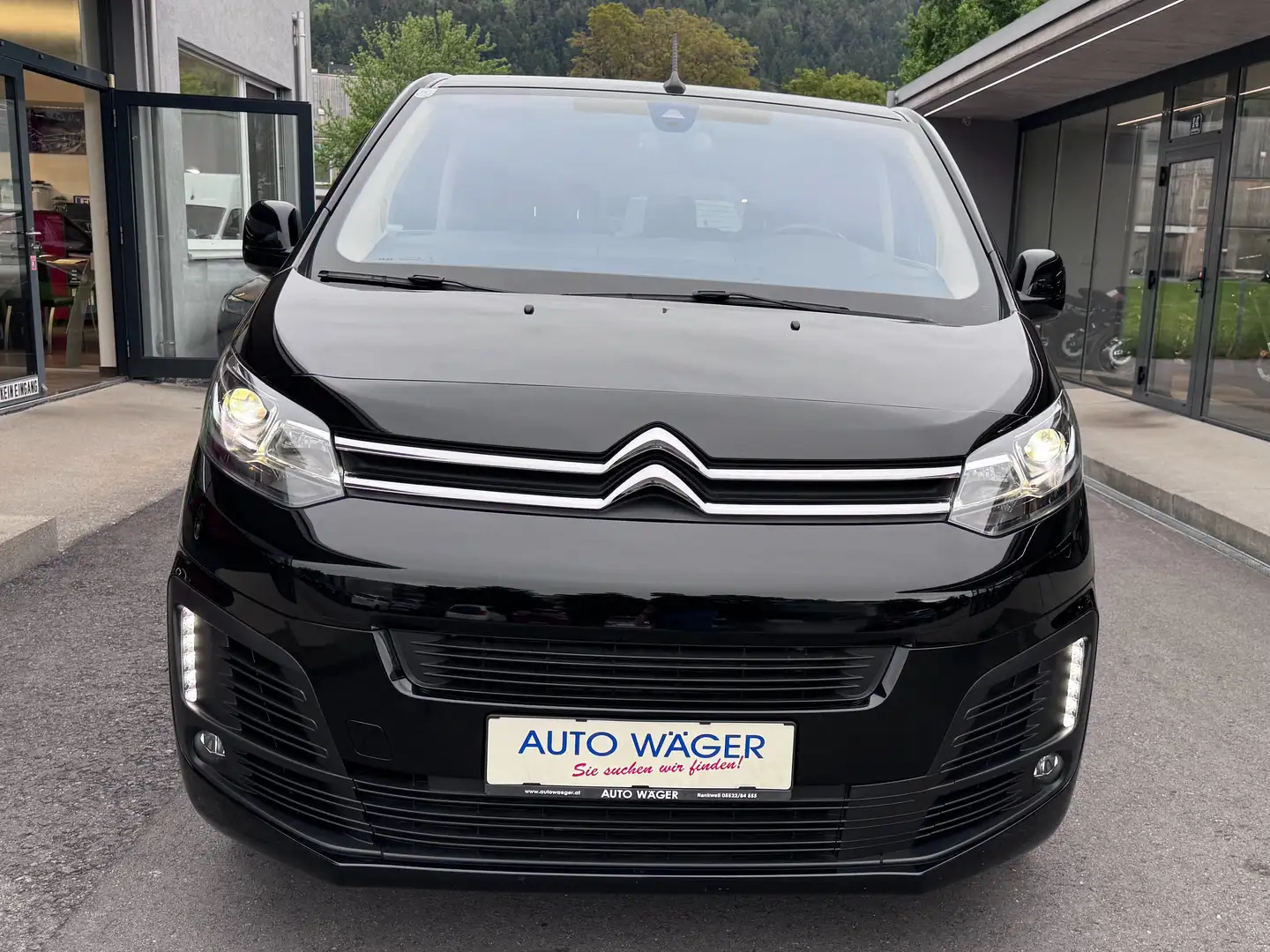 Citroen Spacetourer Shine M (L2) Black - 2