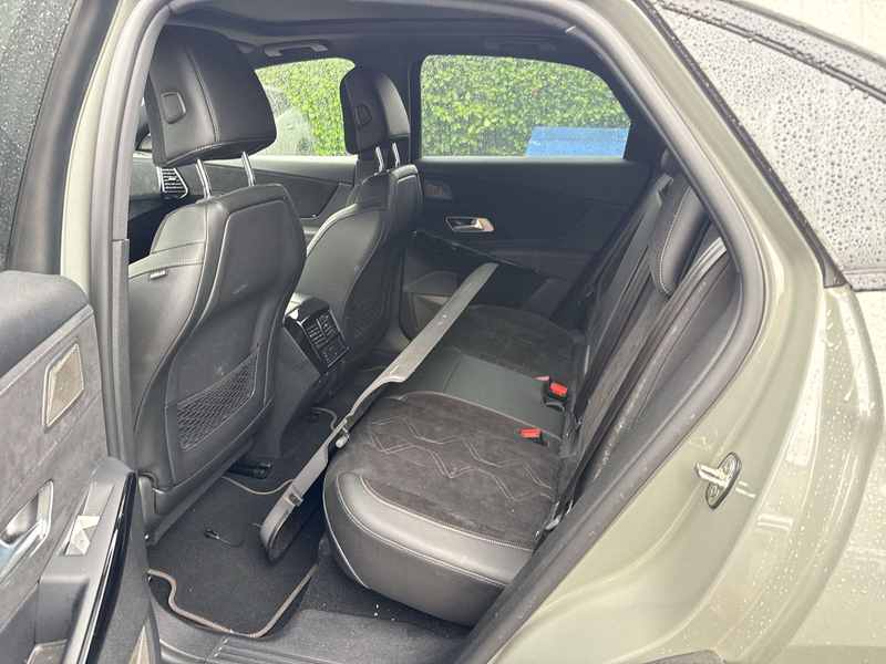 DS Automobiles DS 7 Crossback — photo 14
