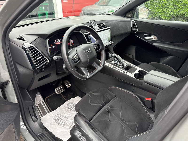 DS Automobiles DS 7 Crossback — photo 10