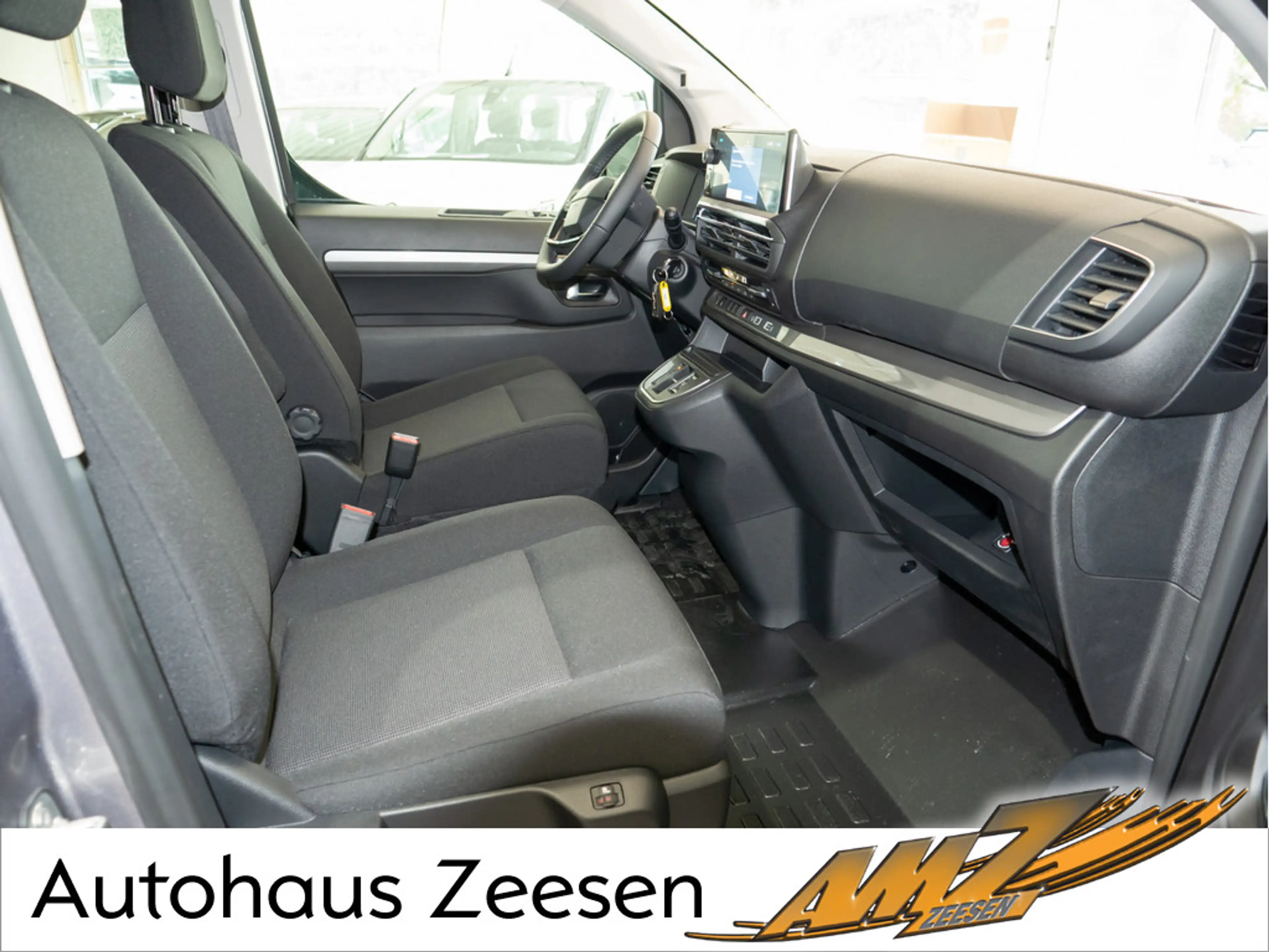 Citroen Spacetourer Plus XL 180 LED NAVI KAMERA PDC — photo 2