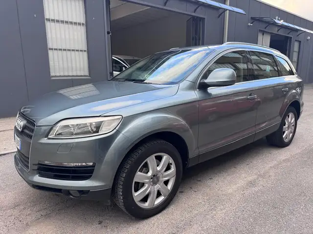 Audi Q7 3.0 V6 TDI quattro tiptronic*FULL NAVI