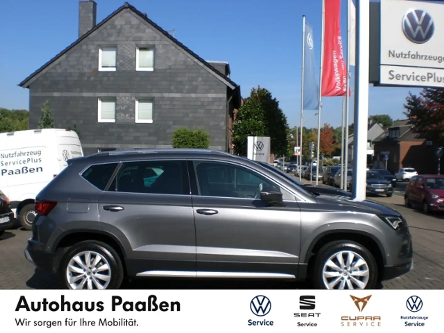SEAT Ateca X-PERIENCE 1.5 TSI DSG LED NAVI AHK ACC RFK PLA e Grau - 1