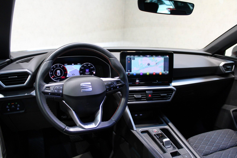 SEAT Leon FR 1.5 eTSI DSG*LED*Navi*Kamera*ACC* — photo 10