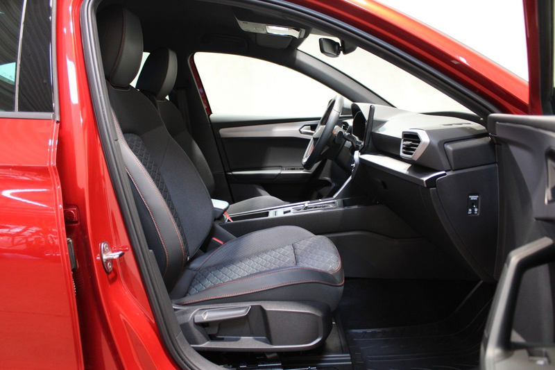 SEAT Leon FR 1.5 eTSI DSG*LED*Navi*Kamera*ACC* — photo 12
