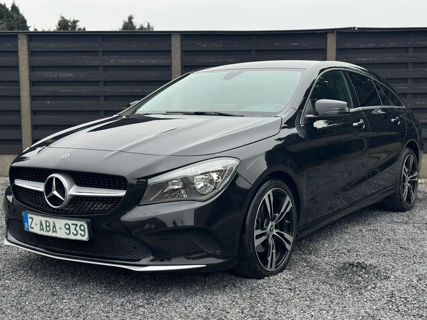 Mercedes-Benz CLA 180 SHOOTING BRAKE*2018*95DKMS*AUTOMAAT Schwarz - 2