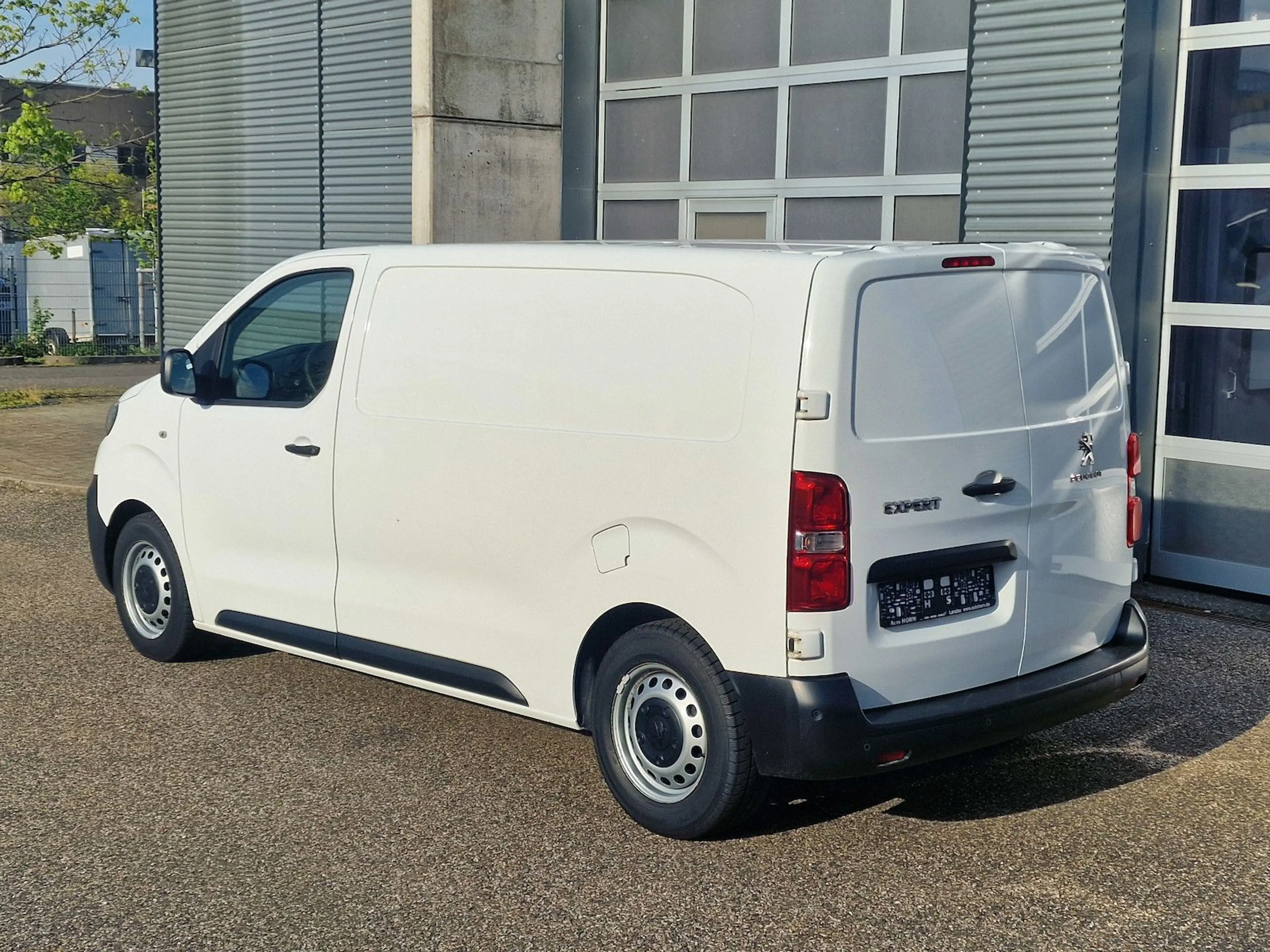 Peugeot Expert PremiumL2 Klima NAVI Werkstatteinrichtung — photo 4