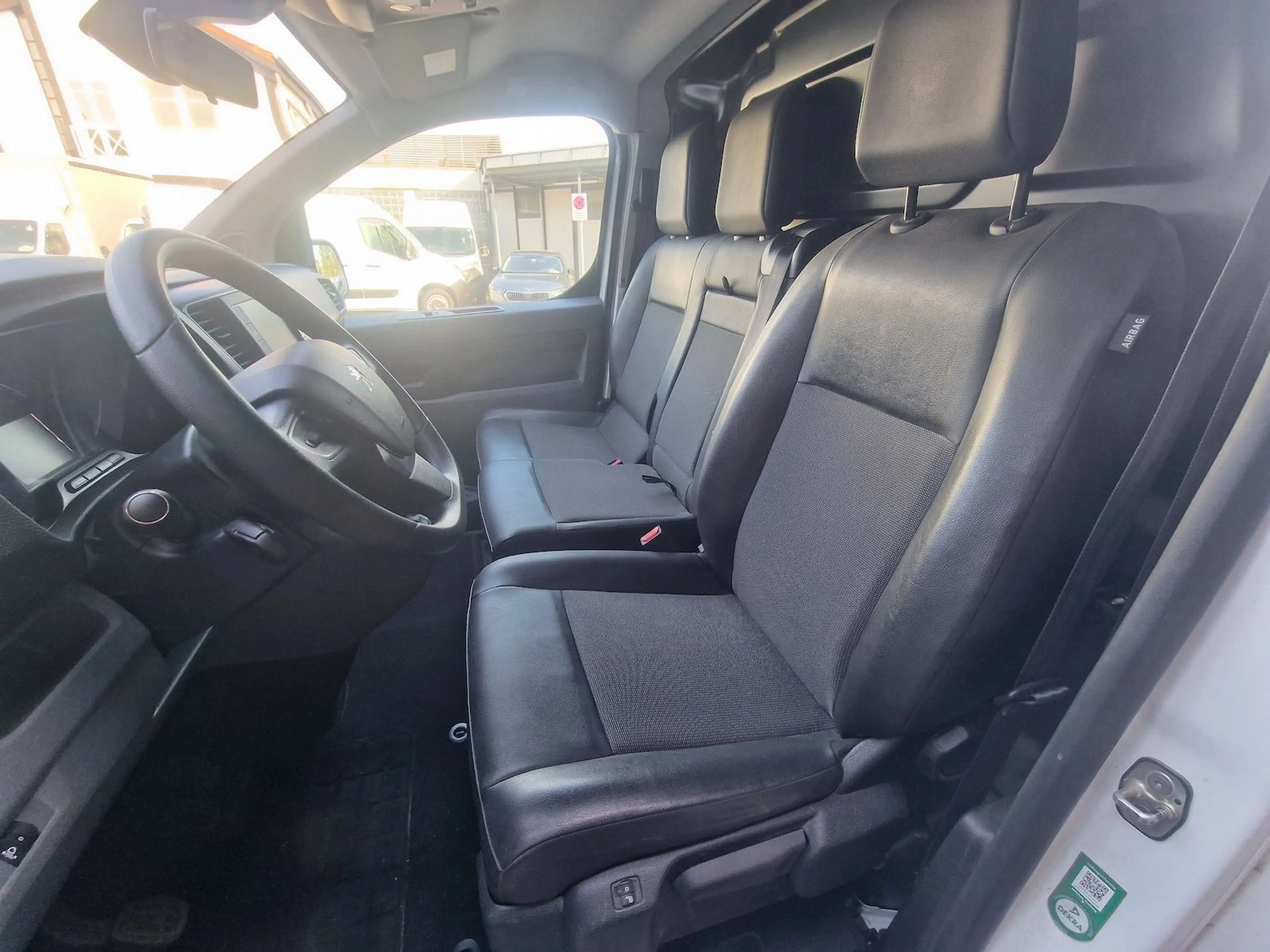 Peugeot Expert PremiumL2 Klima NAVI Werkstatteinrichtung — photo 11