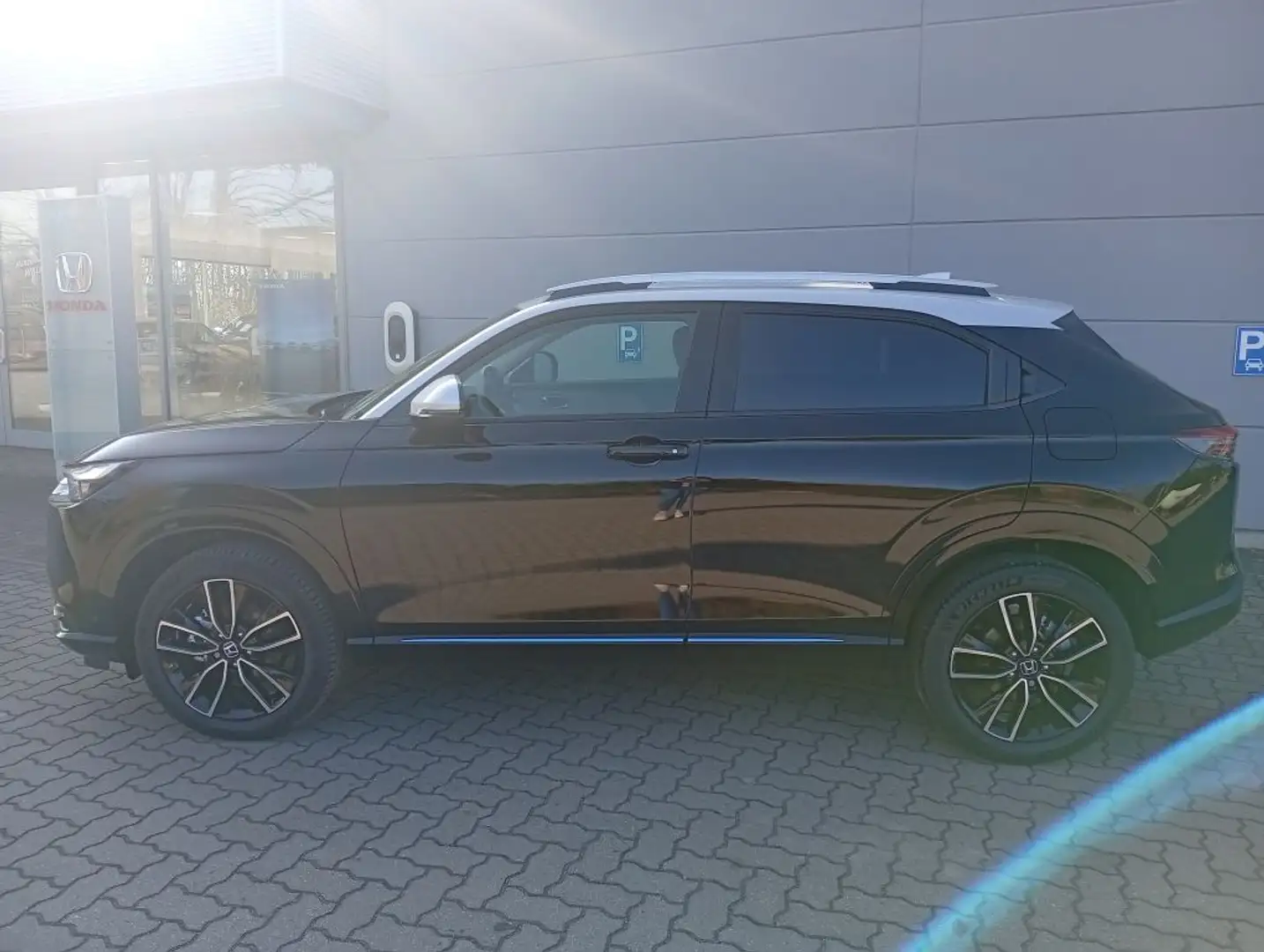 Honda HR-V e:HEV 1.5 i-MMD Hybrid Advance Style inkl. WR Schwarz - 2