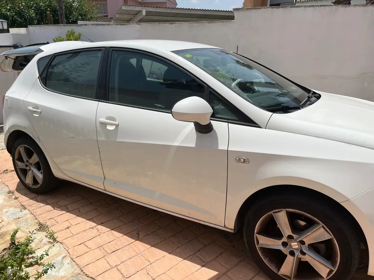 SEAT Ibiza Ibiza ST 1.6TDI CR Style 90 Style Blanco - 2