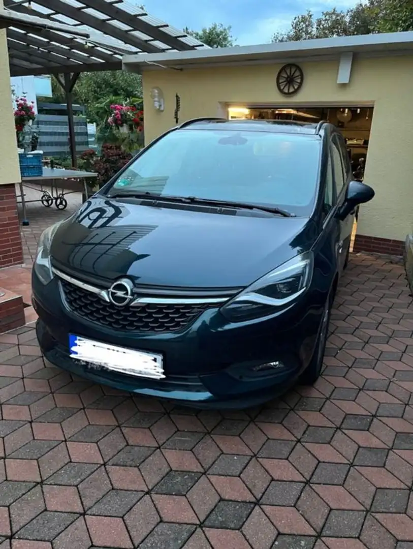 Opel Zafira Зелений - 1