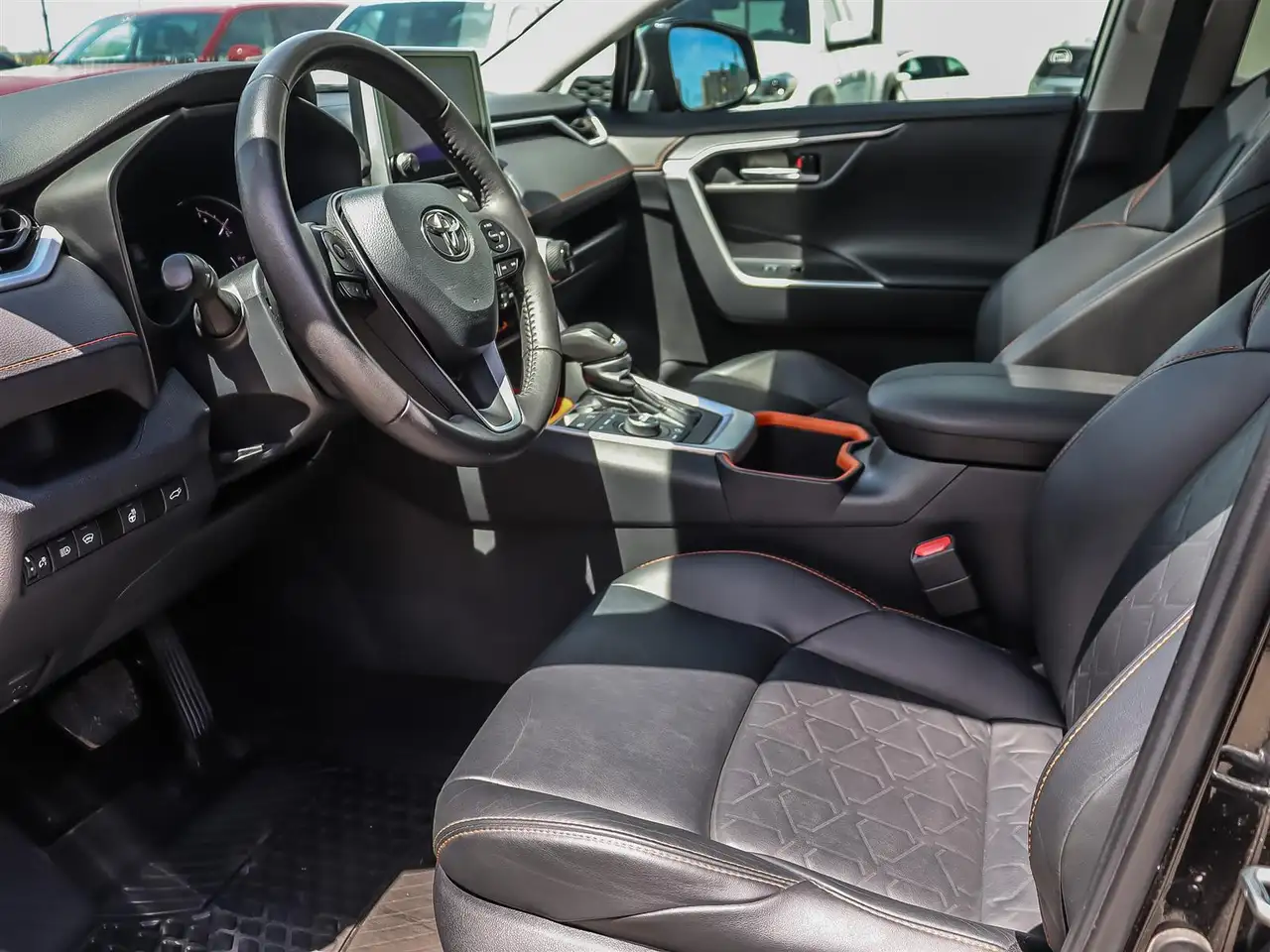 Toyota RAV 4 снимка Toyota RAV 4