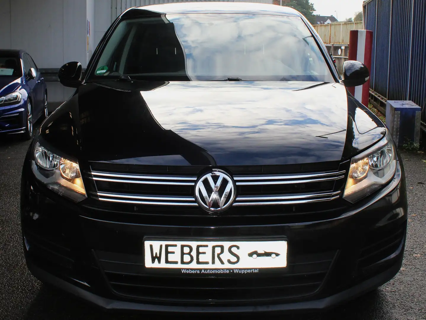 Volkswagen Tiguan Trend*2.Hand*Navi*PDC*scheckheft*Sitz-HZG*Alu* Noir - 2