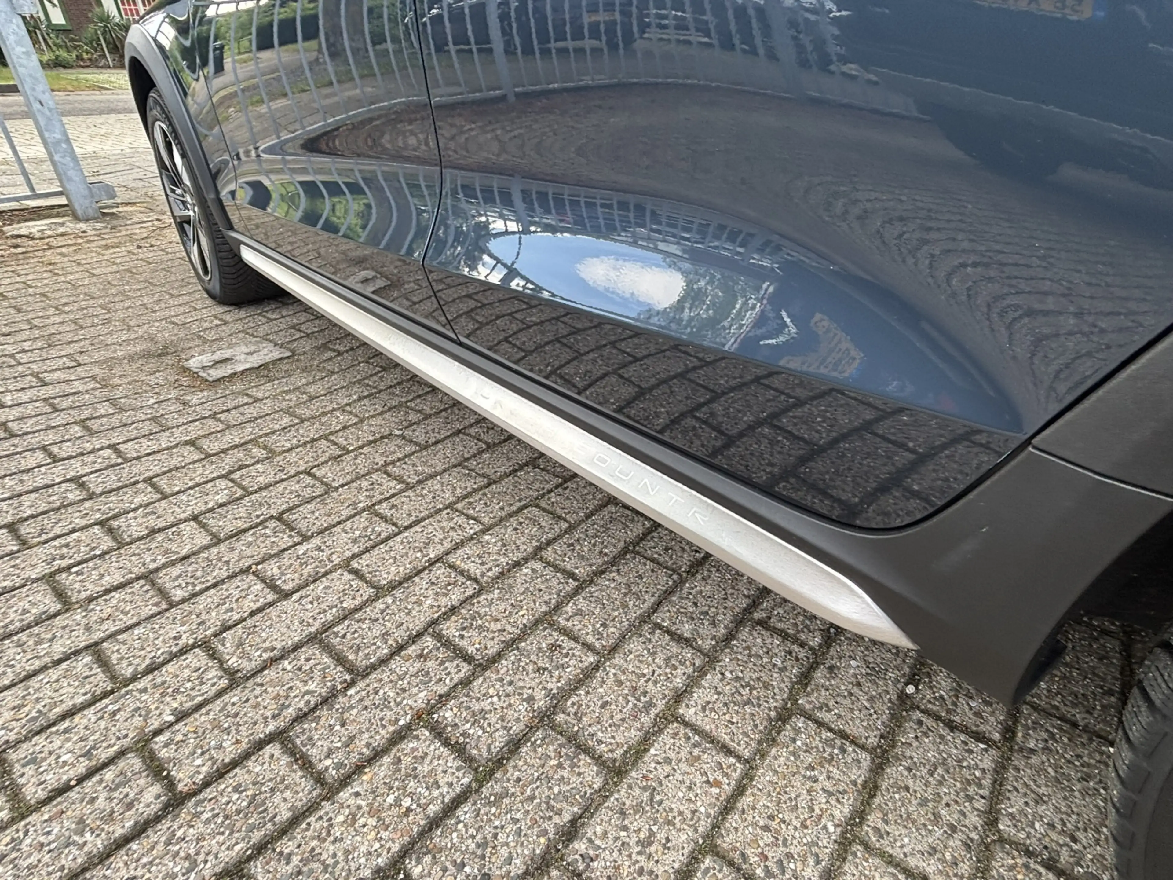 Volvo V60 Cross Country 2.0 B5 AWD Pro Panorama dak Keyless On call — photo 9
