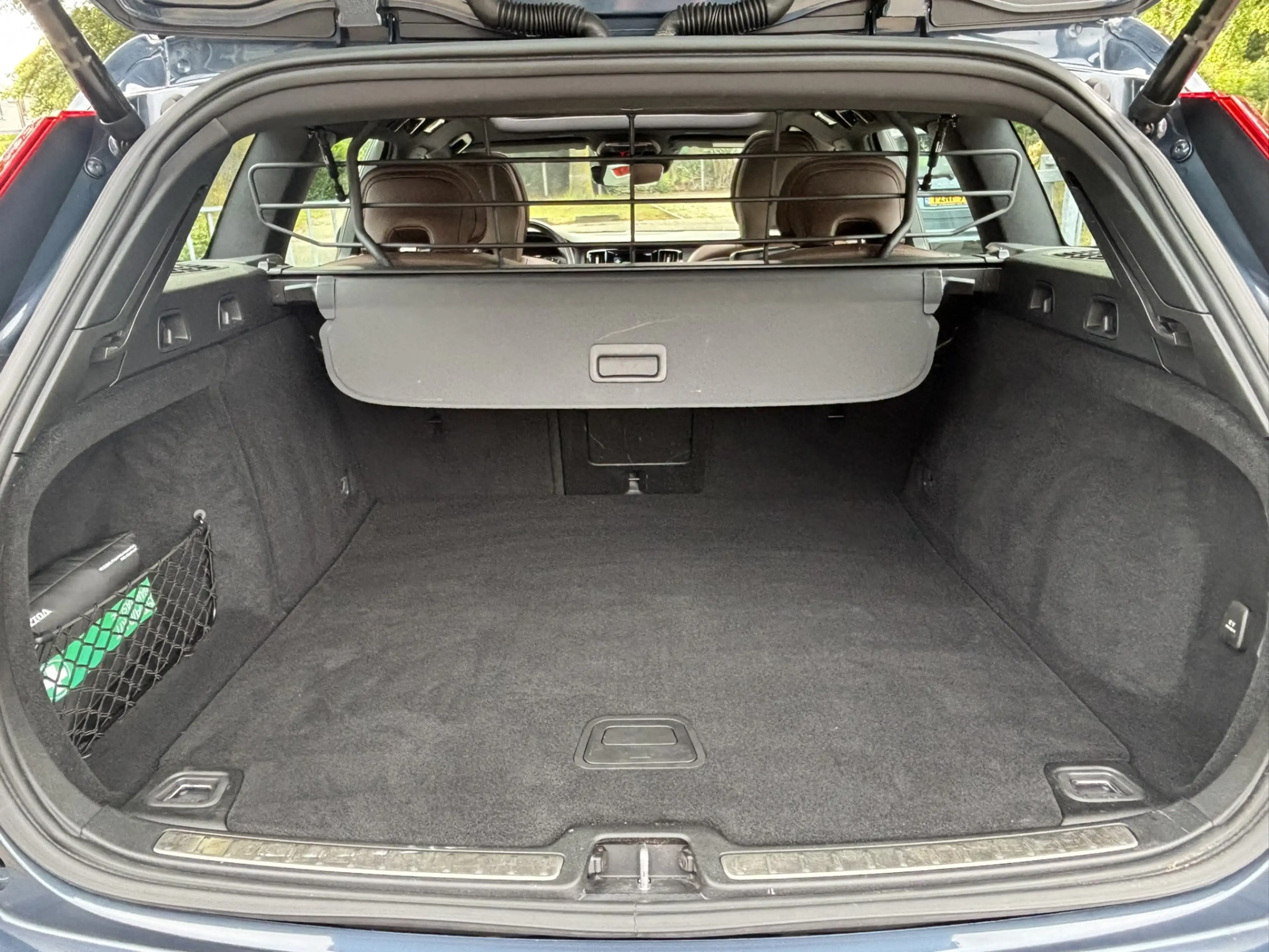 Volvo V60 Cross Country 2.0 B5 AWD Pro Panorama dak Keyless On call — photo 16