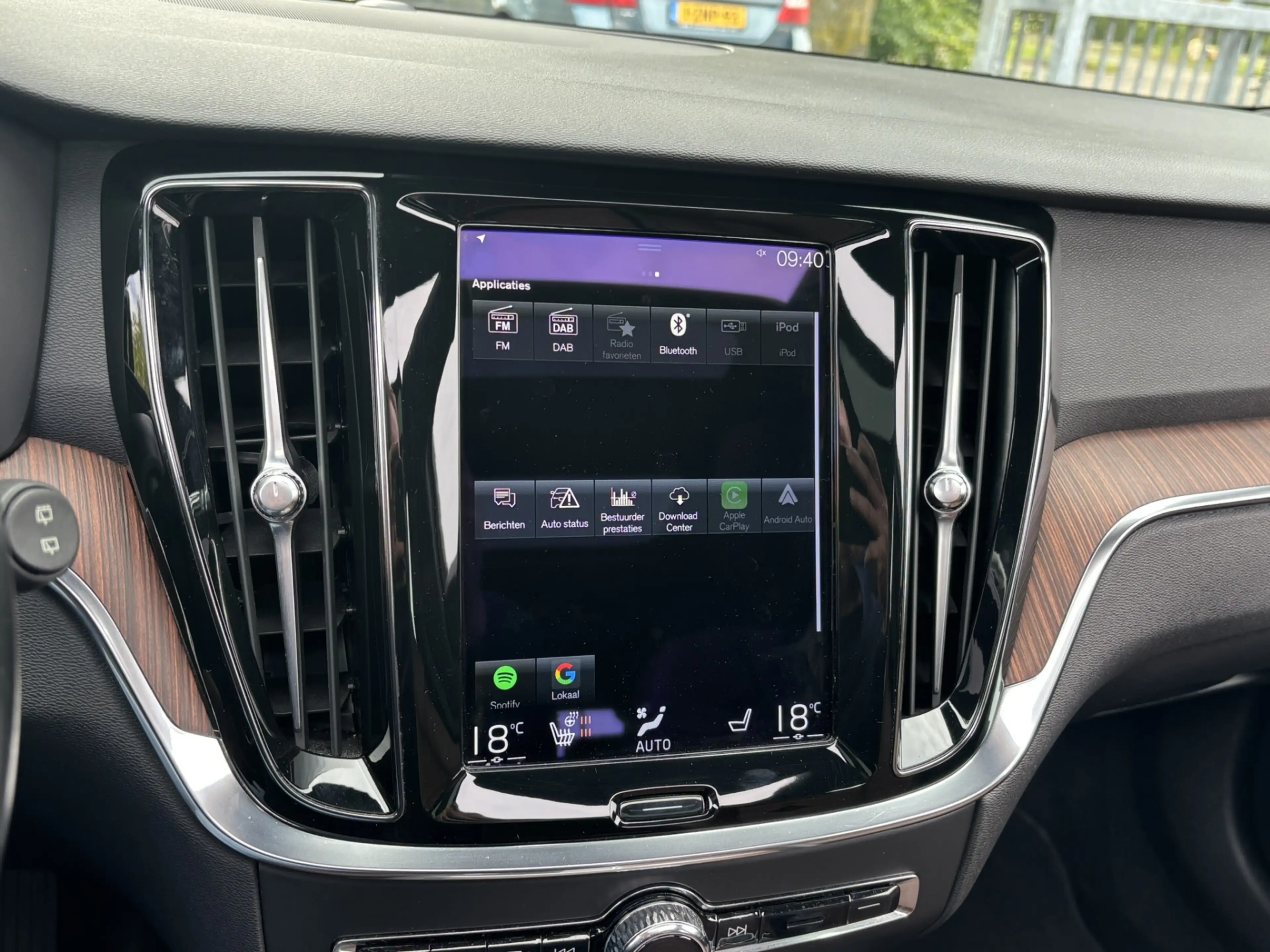 Volvo V60 Cross Country 2.0 B5 AWD Pro Panorama dak Keyless On call — photo 14