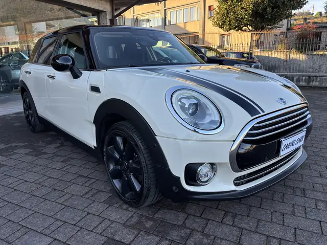 MINI Cooper D Clubman Mini IV F54 2016 Clubman 2.0 Hype auto