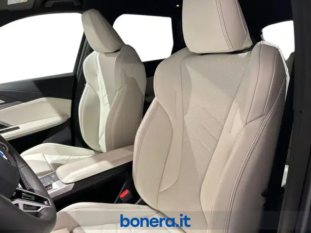 BMW X1 view 15