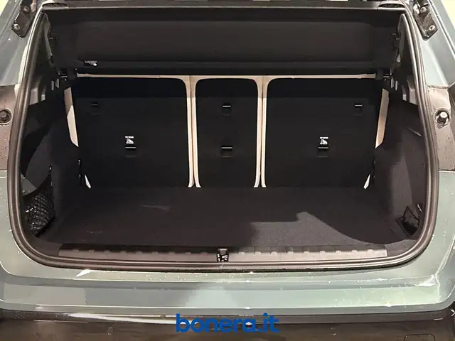 BMW X1 view 14
