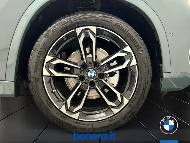 BMW X1 view 13