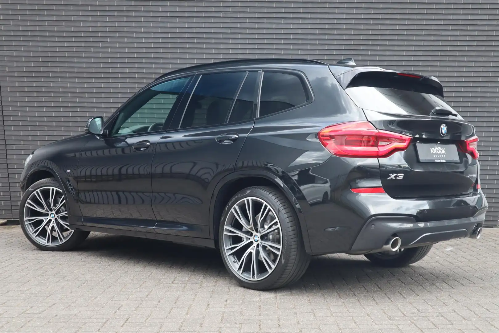 BMW X3 xDrive20i M Sport High Executive | Panodak | Sport Negro - 2