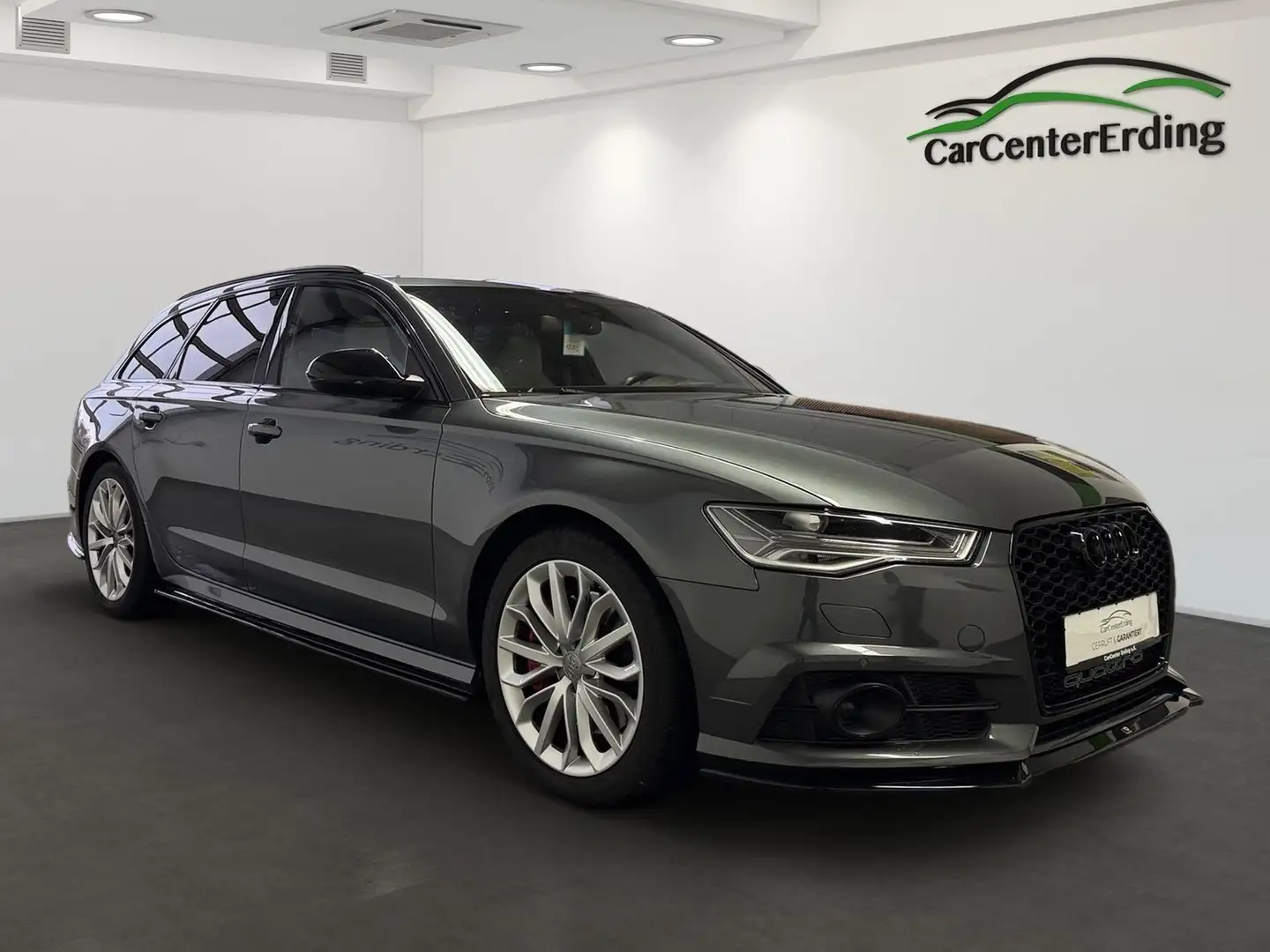 Audi A6 Avant quattro*S Line*matrix*Navi*Pano*BOSE*AHK Grau - 2