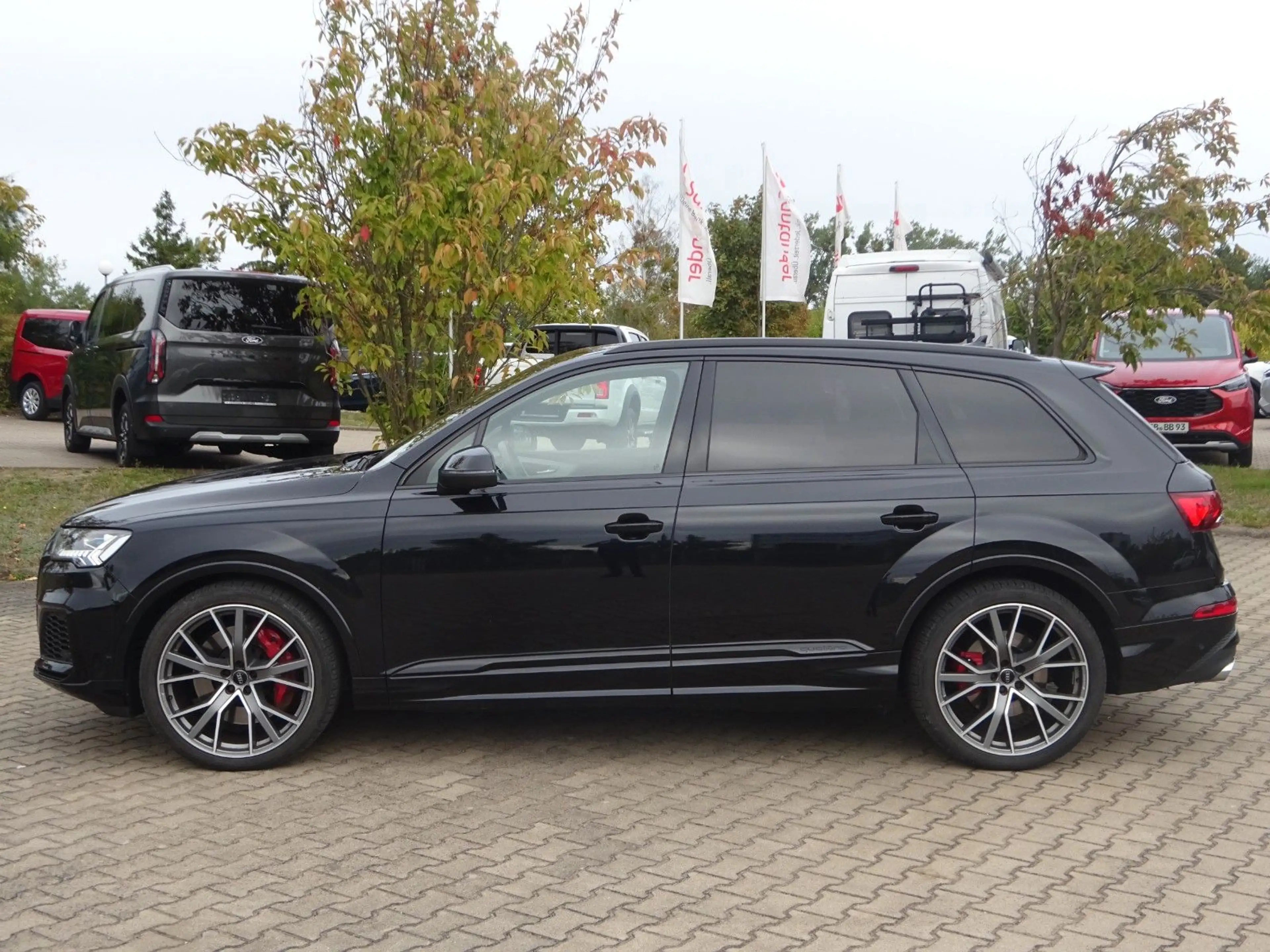 Audi SQ7 435PS Autm.  quattro Matrix Nachtsicht HUD — photo 3