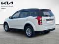Mahindra XUV500 FWD W8 Beige - thumbnail 2