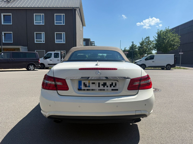 Mercedes-Benz E 350 CDI Cabrio BlueEfficiency*AMG-Line* — photo 8