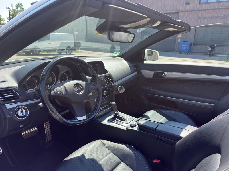 Mercedes-Benz E 350 CDI Cabrio BlueEfficiency*AMG-Line* — photo 9