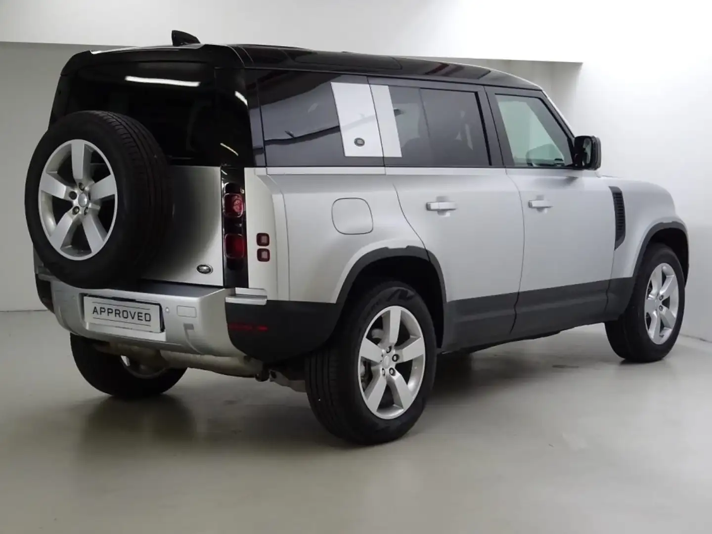 Land Rover Defender 110 2.0 SD4 240CV AWD First Edition 7 POSTI Argento - 2