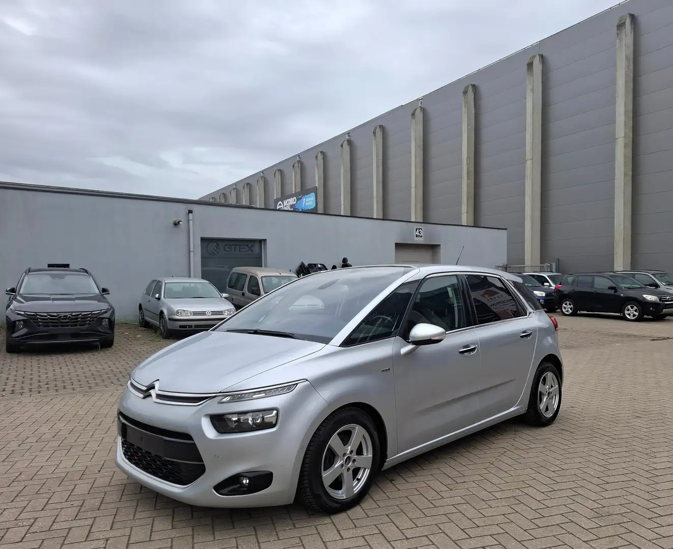Citroen C4 Picasso C4 Picasso 1.6 HDi Exclusive Plus Gris - 1