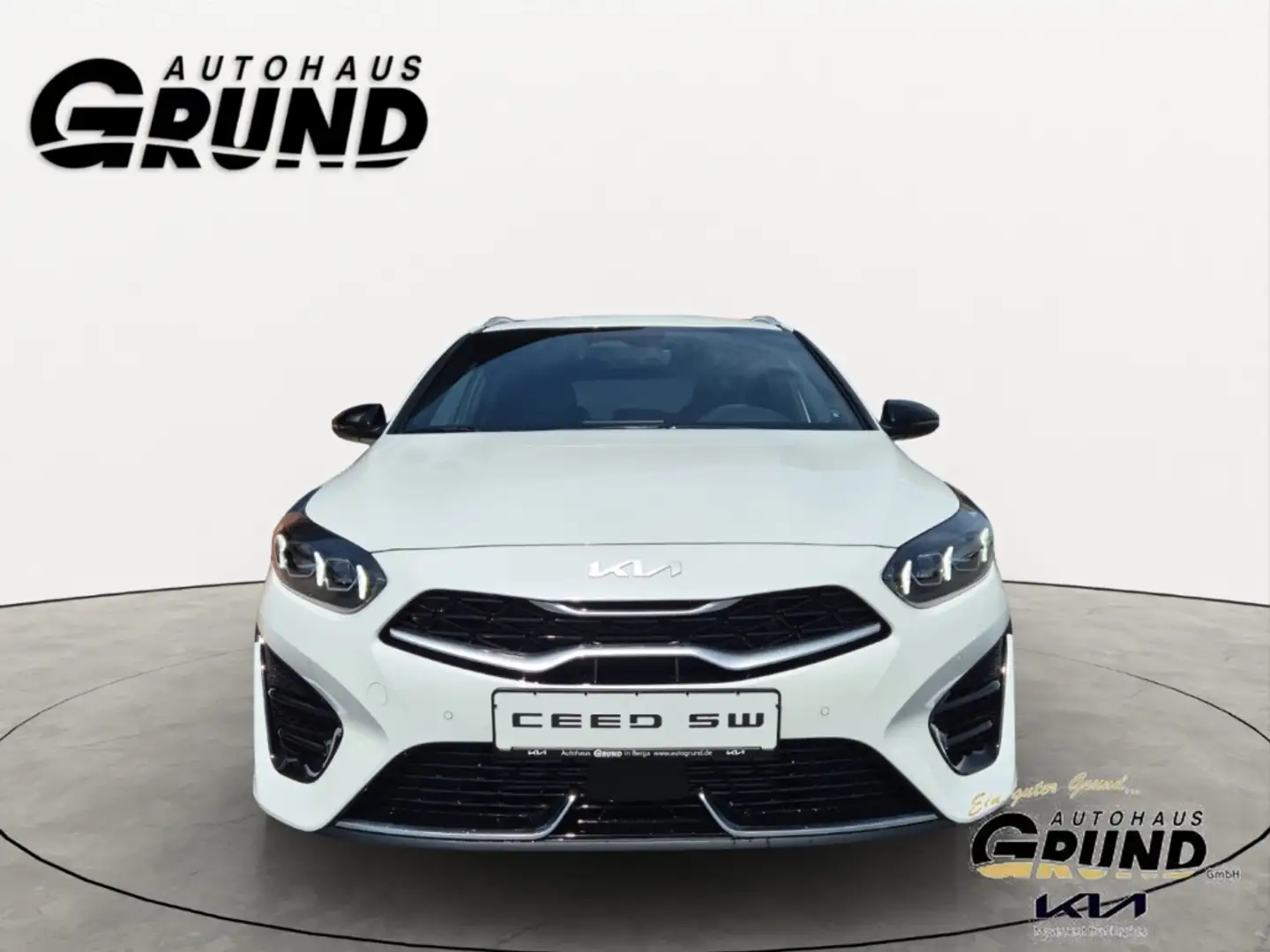 Kia Ceed SW / cee'd SW 1.5T DCT7 GT-LINE TECH LEDER 18ZOLL Blanc - 2