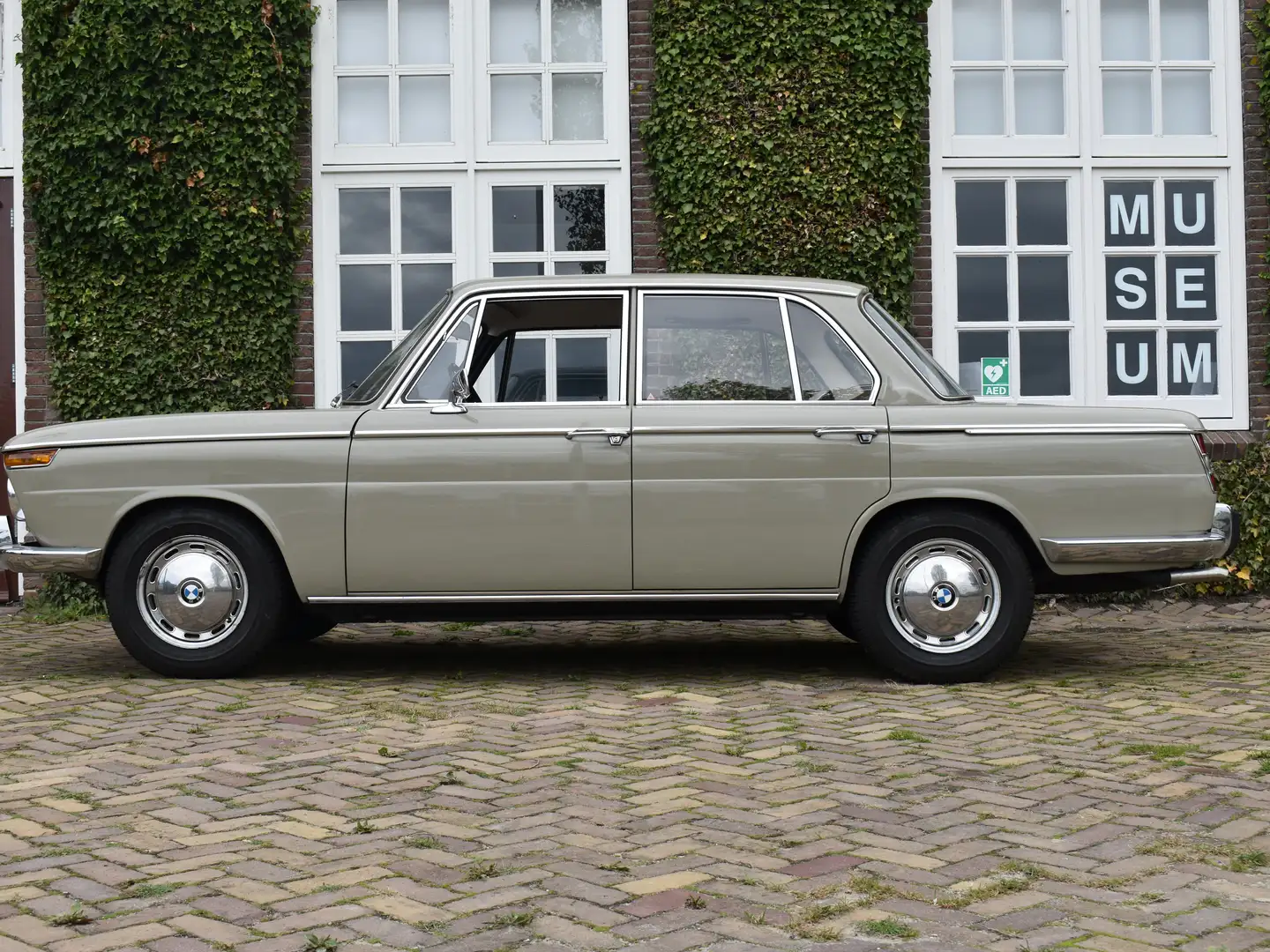BMW 1800 Neue Klasse | perfecte conditie Gri - 2