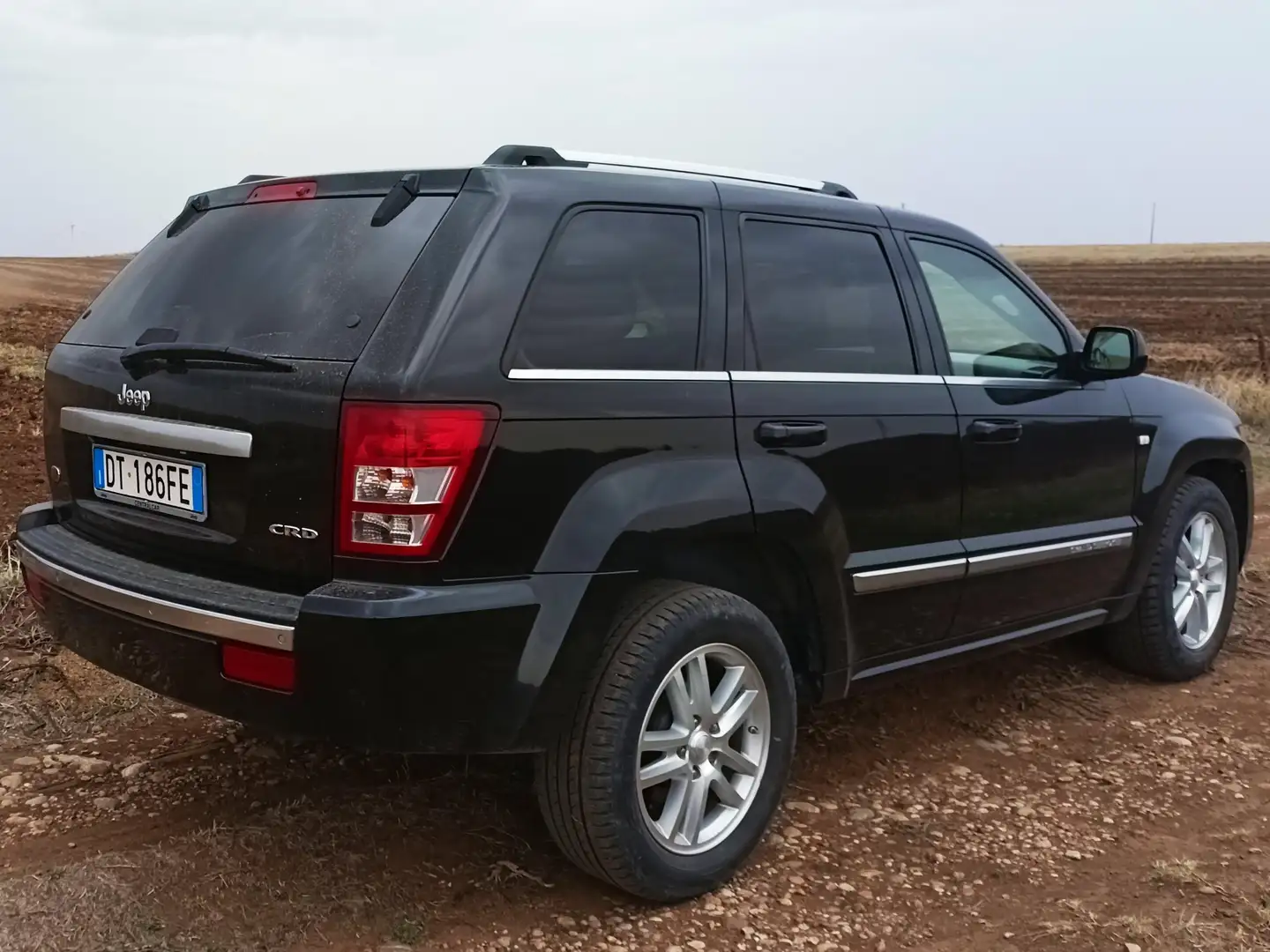 Jeep Grand Cherokee Grand Cherokee III 2005 3.0 V6 crd Overland auto Fekete - 2
