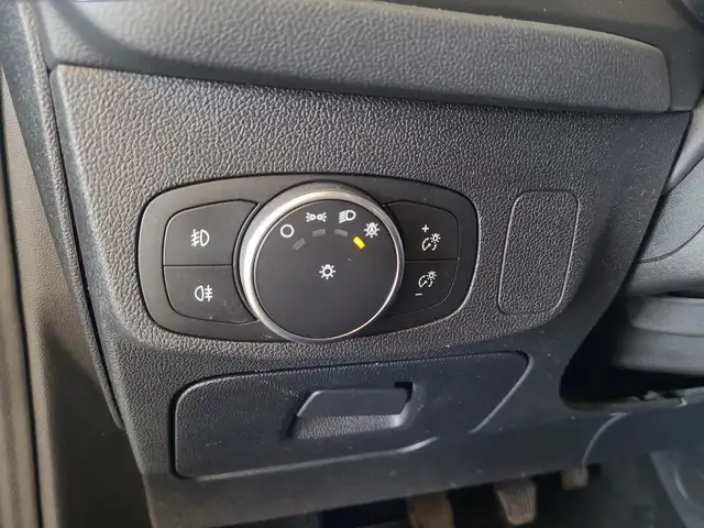 Ford Focus view 13