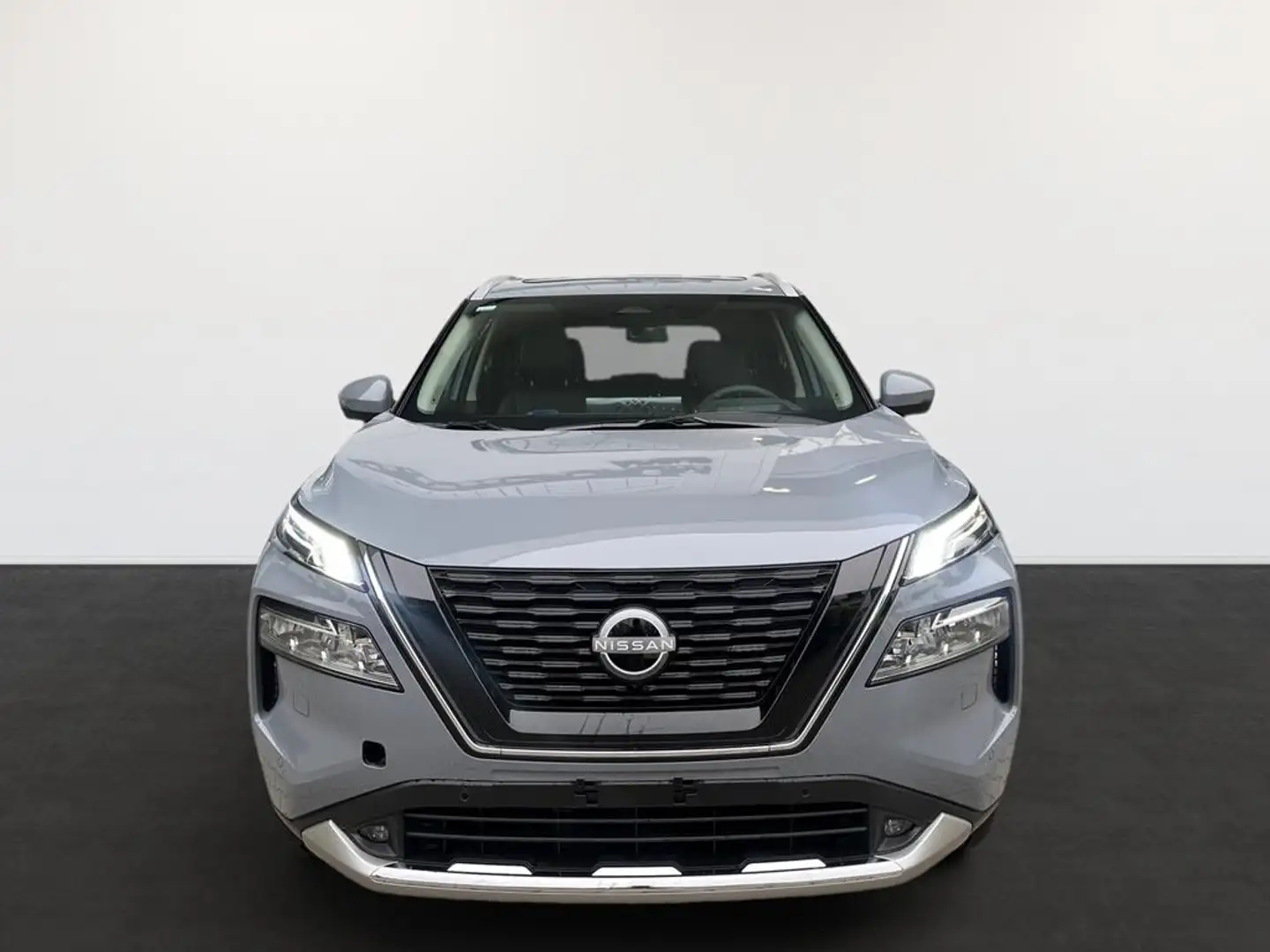 Nissan X-Trail 1.5 VC-T e-4ORCE 213 PS 4x4 Tekna 5 Sitze PGD Bose Grau - 2