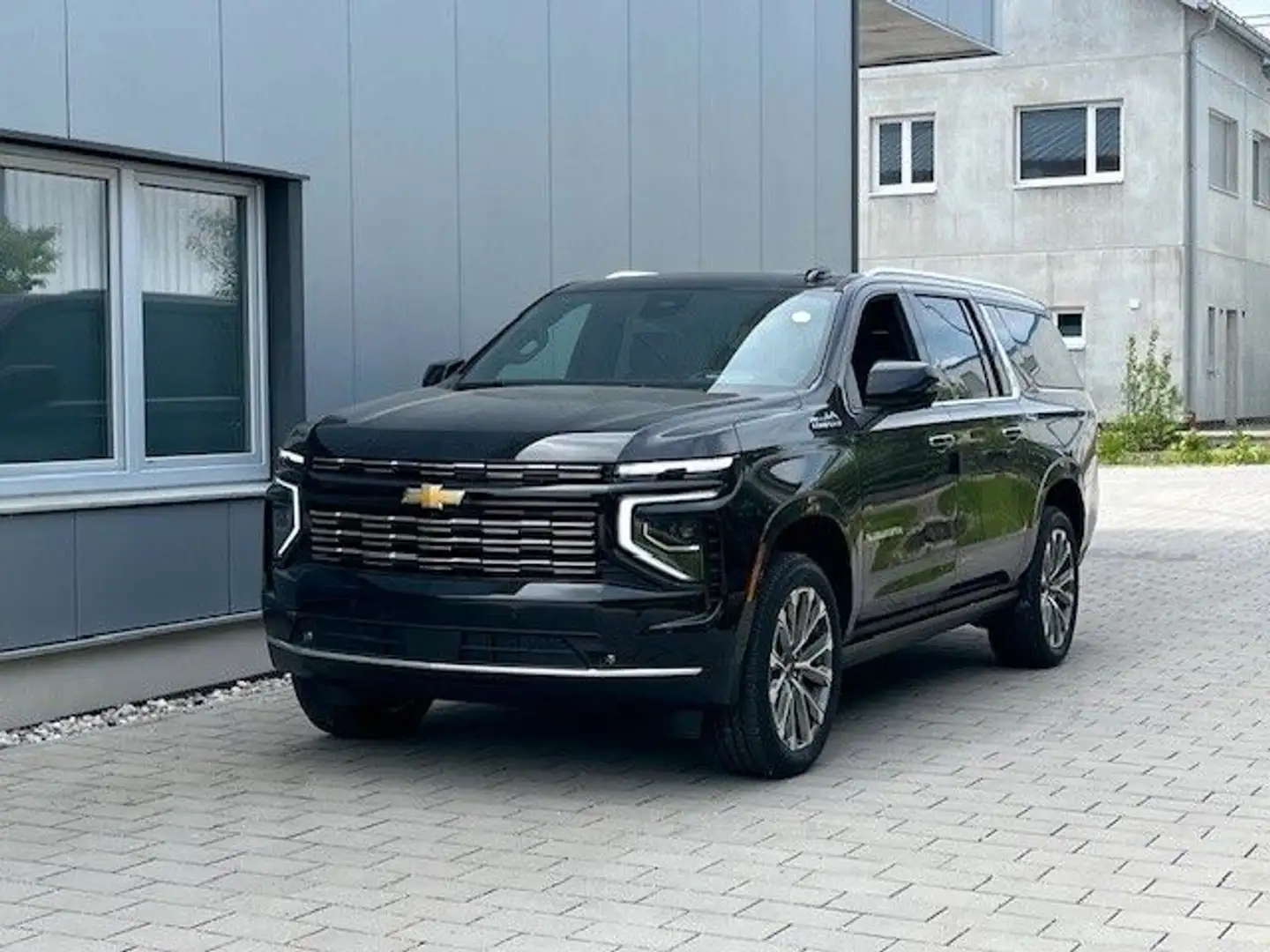 Chevrolet Suburban High Country 6.2l V8 MY2025 Negru - 2