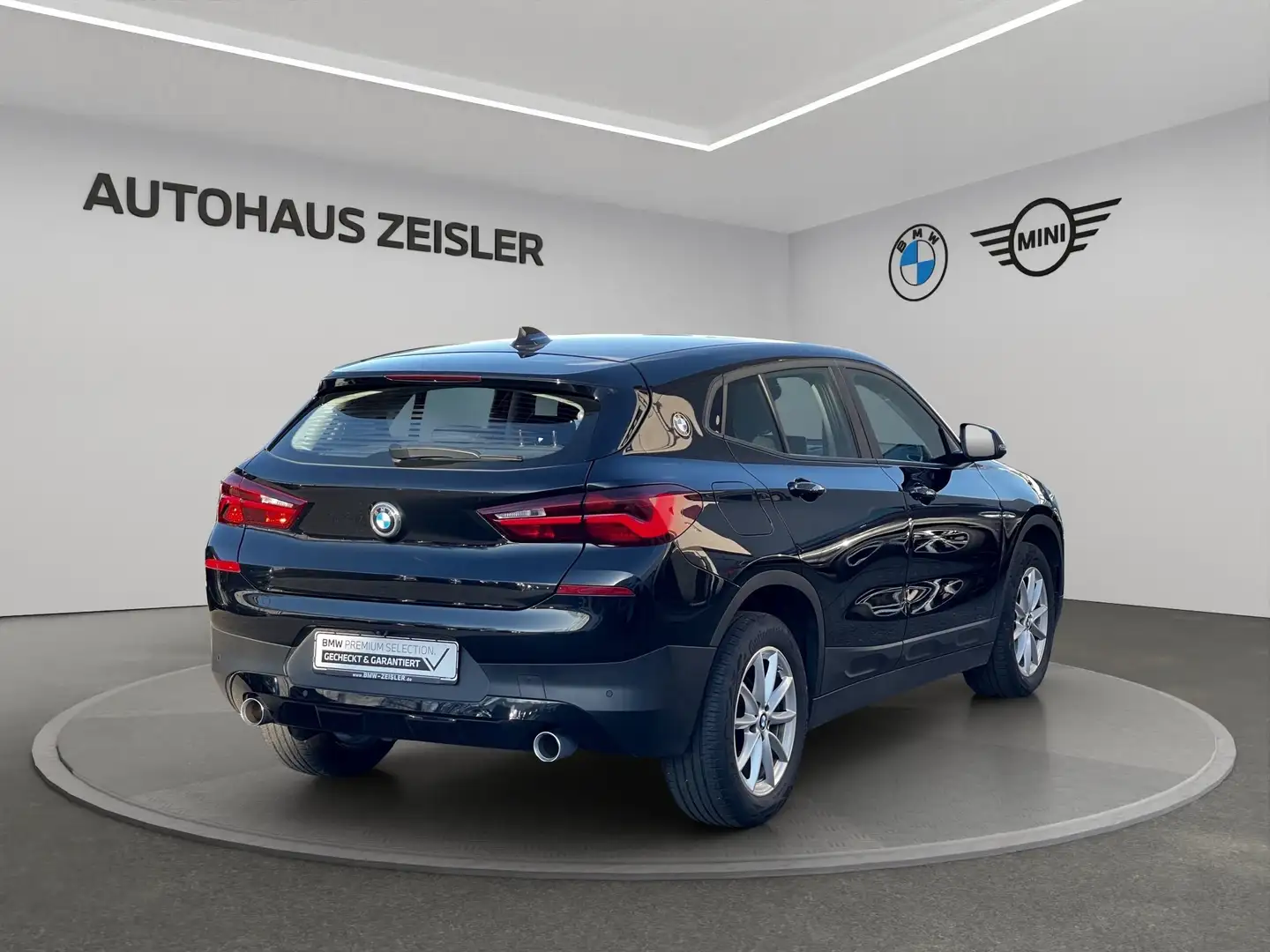 BMW X2 xDrive18d AHK Head-Up Rückfahrkamera Navi+ Noir - 2