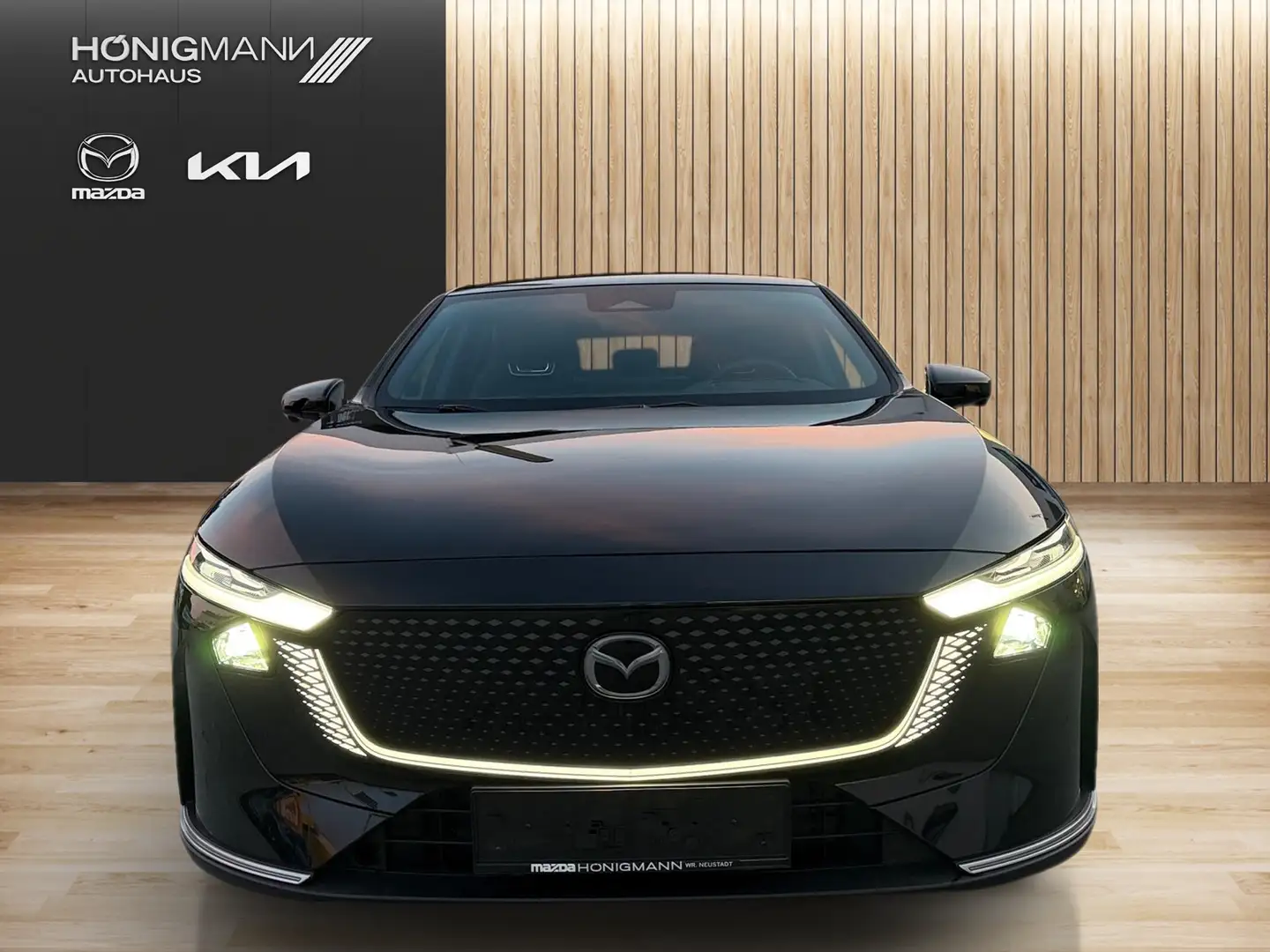 Mazda 6e 6E 68,8KWH SR TAKUMI Schwarz - 2