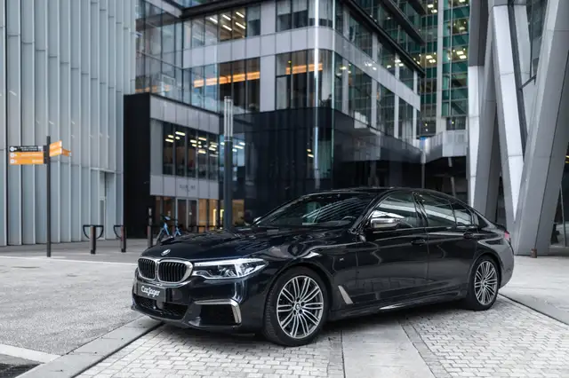 BMW 550 M550i xDrive 530 ch BVA8