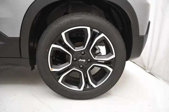 Jeep Avenger view 6