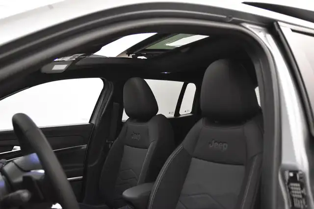 Jeep Avenger view 13