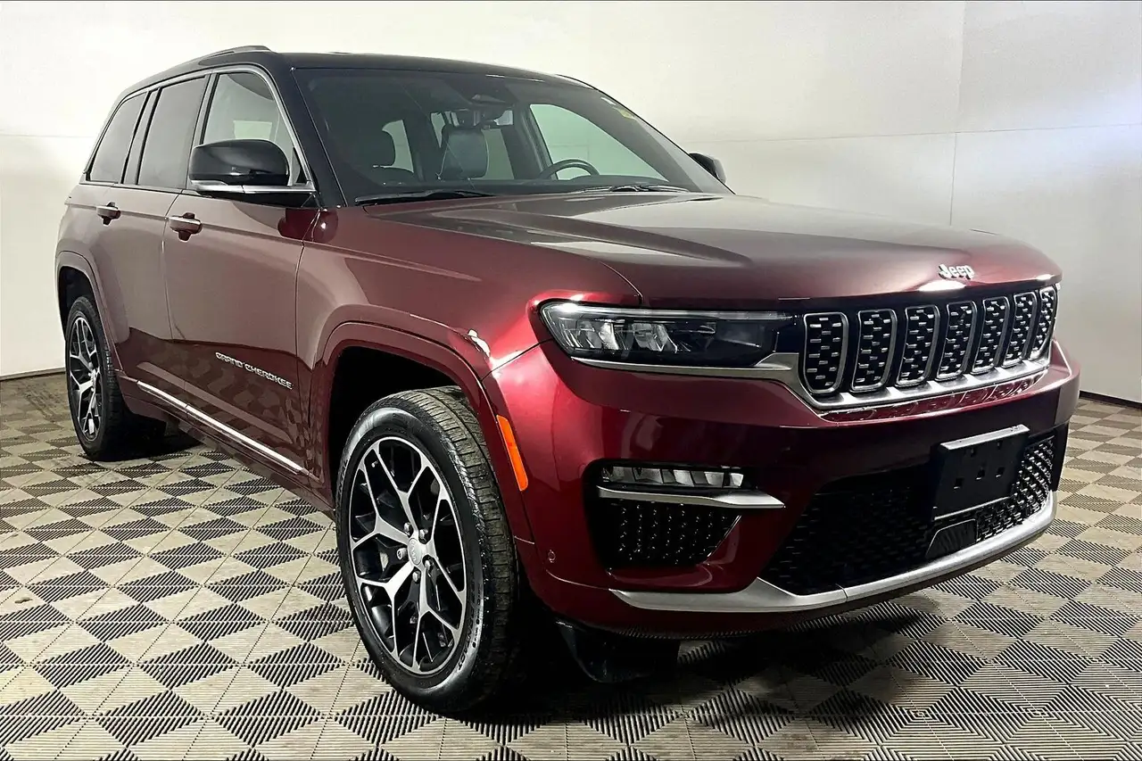 Jeep Grand Cherokee снимка Jeep Grand Cherokee