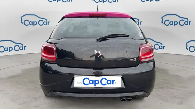 DS Automobiles DS 3 view 3