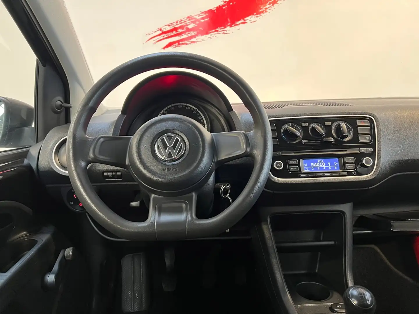 Volkswagen up! 1.0i Move Black - 2
