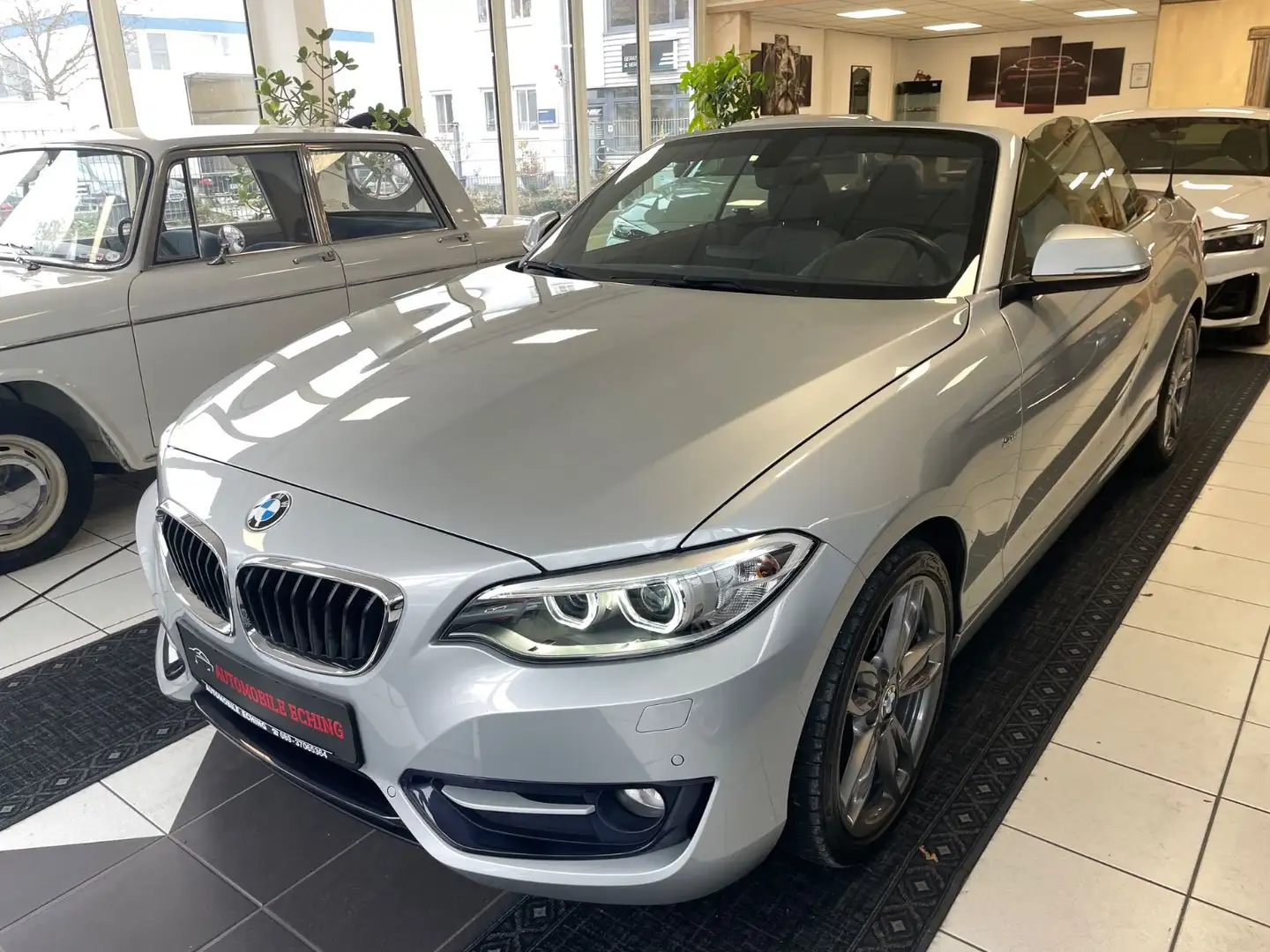 BMW 220 i Cabrio Sport Line*Navi*Leder*LED*Xenon*EU6 Argent - 1