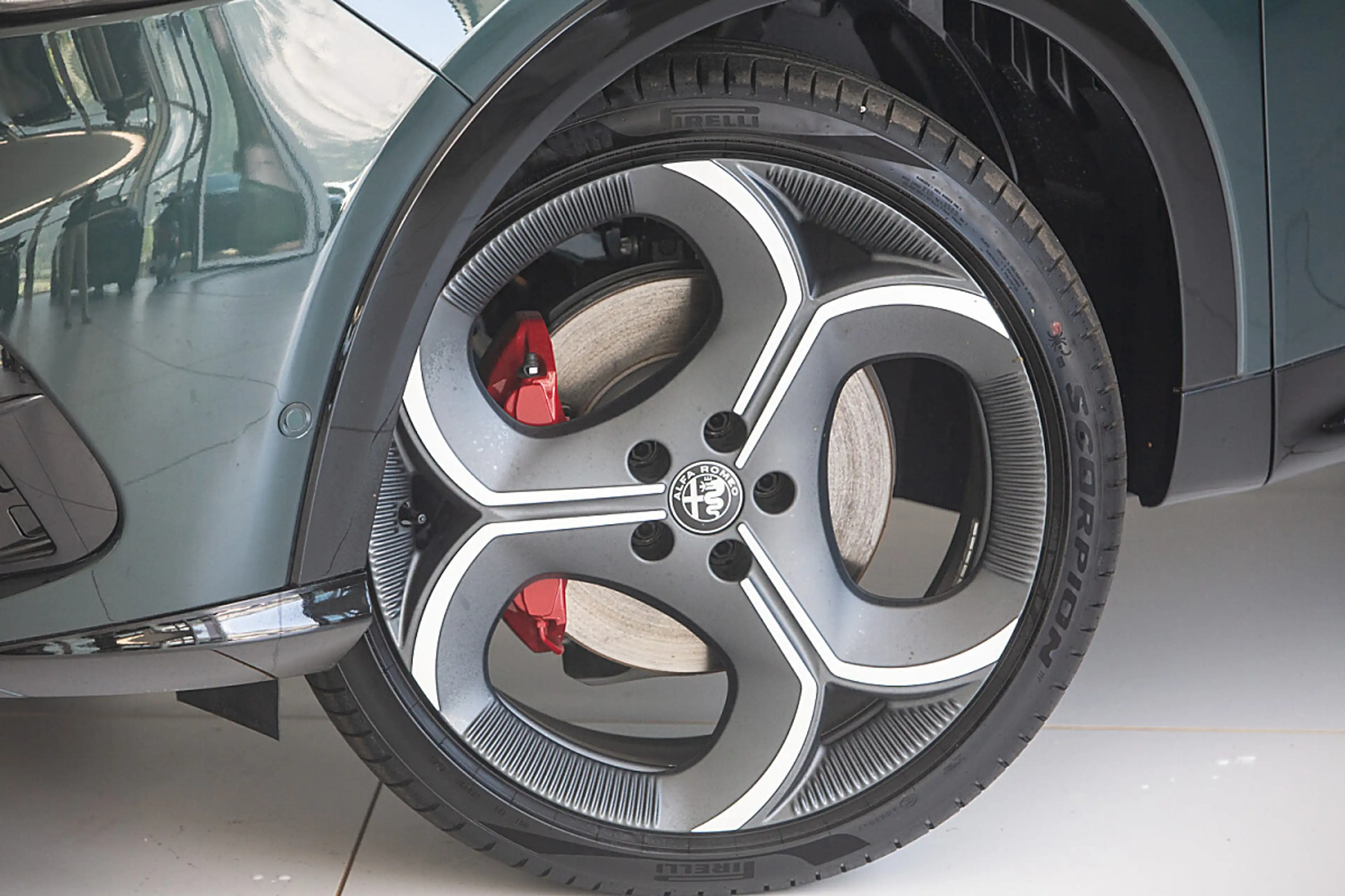 Alfa Romeo Tonale 1.5 T4 48V MHEV VGT DCT — photo 4