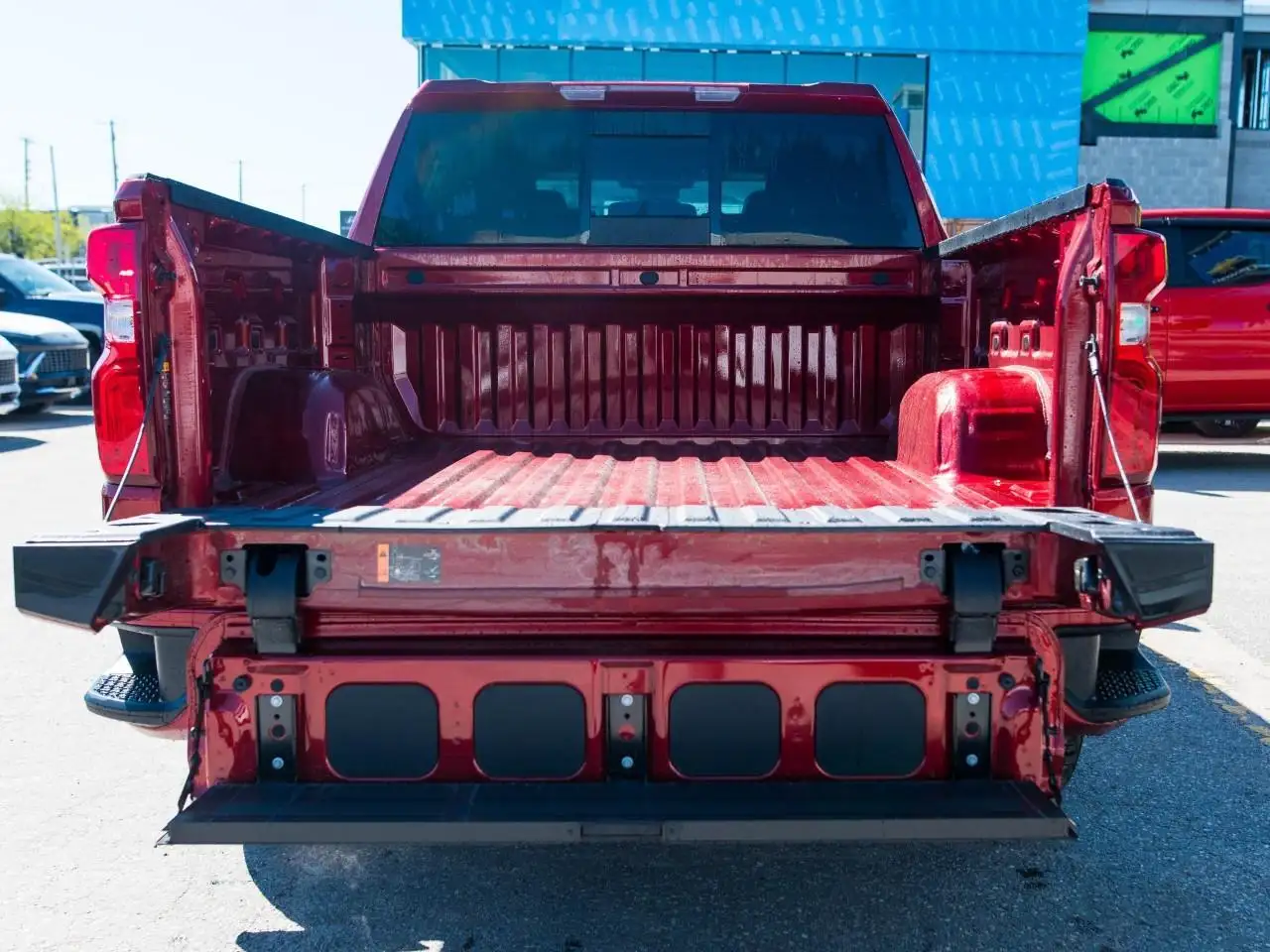 Chevrolet Silverado 1500 снимка Chevrolet Silverado 1500