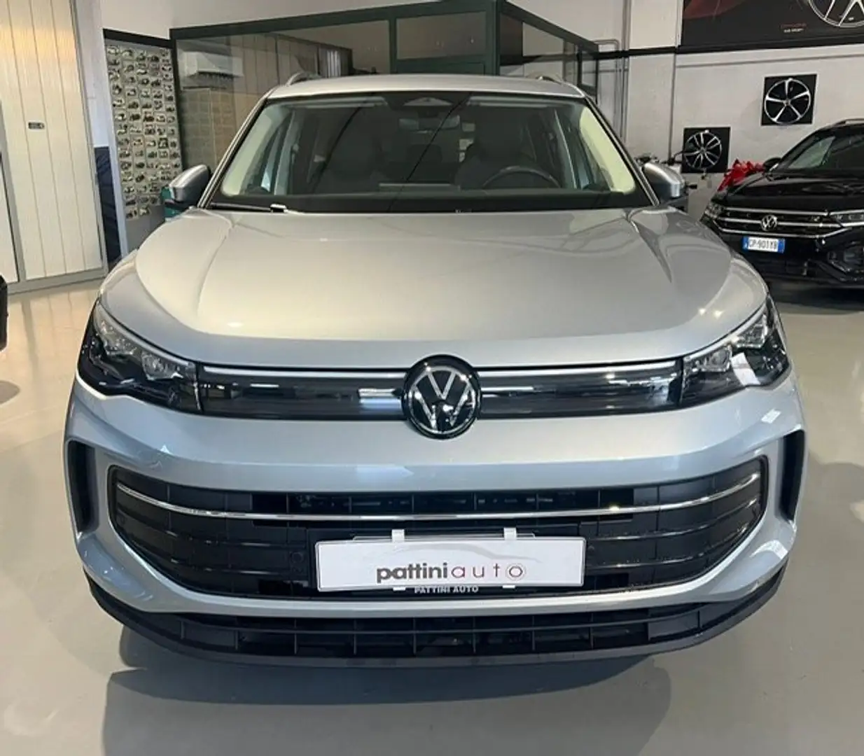 Volkswagen Tiguan Tiguan 1.5 tsi eHybrid Edition Plus dsg Argento - 2