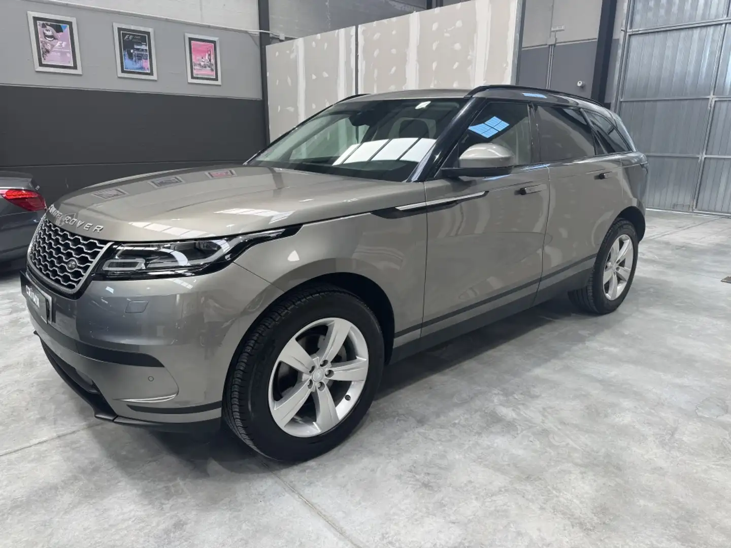 Land Rover Range Rover Velar 2.0D HSE 4WD Aut. 180 Beige - 1